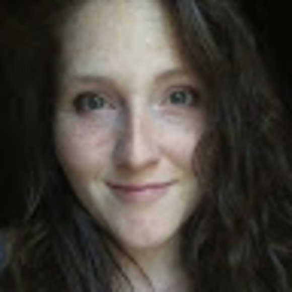 Meet your Posher, Carrie - Picture 1 of 1